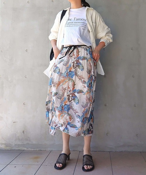 Q（キュー）の「AvecロゴT（Tシャツ/カットソー・レディース・ラベンダー/ブラック/ホワイト・MEDIUM）」の10枚目の写真