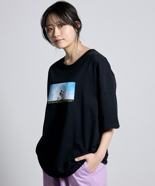L.H.P（エルエイチピー）の「【ZOZOTOWN限定】Organic cotton photo graphic BIG T(UNISEX)/lhpays（Tシャツ/カットソー・レディース・ホワイト/ブラック・S/M/L/XL）」の21枚目の写真
