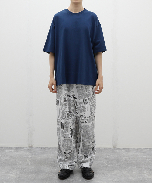 JOURNAL STANDARD(ジャーナルスタンダード)の「ニュースペーパー オーバーイージーパンツ(その他パンツ・メンズ・ホワイト・MEDIUM/LARGE)」の2枚目の写真
