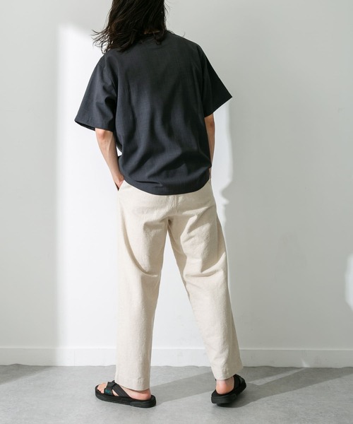 URBAN RESEARCH Sonny Label(アーバンリサーチサニーレーベル)の「リネンタッチ布帛ショートスリーブTシャツ(Tシャツ/カットソー・メンズ・スミクロ/ブラウン/ライトグレー/オレンジ・LARGE/MEDIUM)」の7枚目の写真