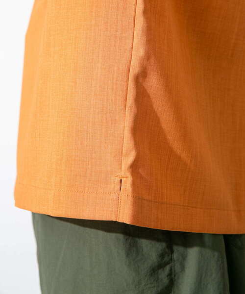 URBAN RESEARCH Sonny Label(アーバンリサーチサニーレーベル)の「リネンタッチ布帛ショートスリーブTシャツ(Tシャツ/カットソー・メンズ・スミクロ/ブラウン/ライトグレー/オレンジ・LARGE/MEDIUM)」の15枚目の写真