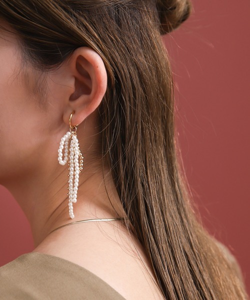 select MOCA（セレクトモカ）の「パールメタルミックスリボンイヤリング（イヤリング・レディース・シルバー/ゴールド・FREE）」の13枚目の写真