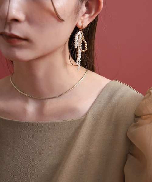 select MOCA（セレクトモカ）の「パールメタルミックスリボンイヤリング（イヤリング・レディース・シルバー/ゴールド・FREE）」の7枚目の写真