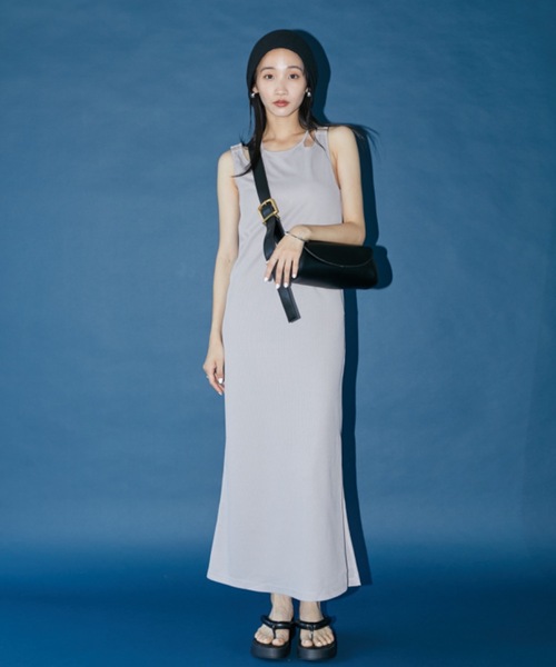 DRWCYS（ドロシーズ）の「カットアウトリブワンピース（ワンピース・レディース・ブラック/グレー・FREE）」の3枚目の写真