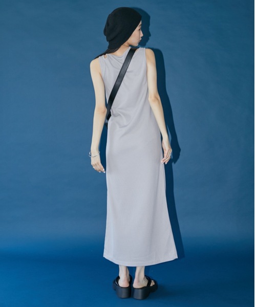 DRWCYS（ドロシーズ）の「カットアウトリブワンピース（ワンピース・レディース・ブラック/グレー・FREE）」の6枚目の写真