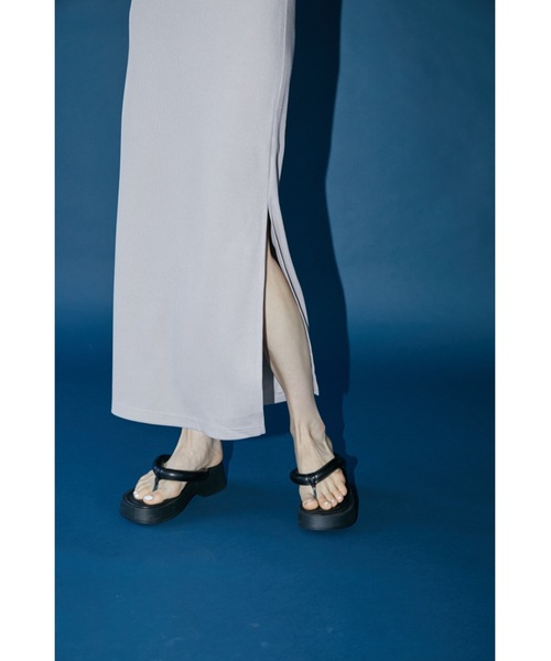 DRWCYS（ドロシーズ）の「カットアウトリブワンピース（ワンピース・レディース・ブラック/グレー・FREE）」の12枚目の写真