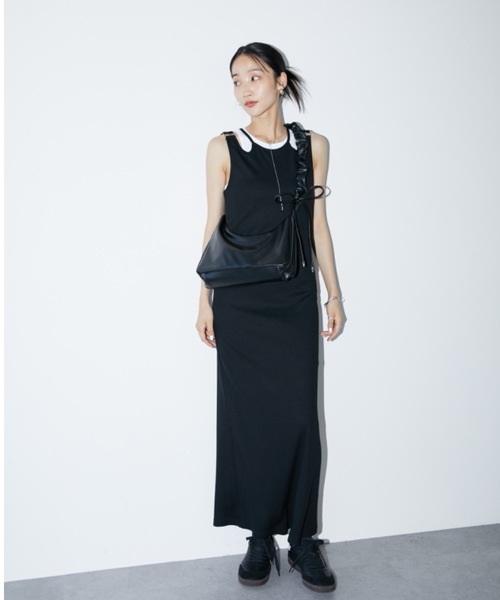 DRWCYS（ドロシーズ）の「カットアウトリブワンピース（ワンピース・レディース・ブラック/グレー・FREE）」の18枚目の写真