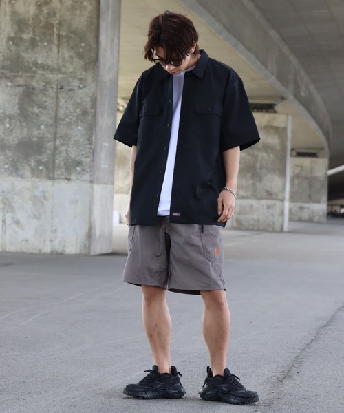 Dickies（ディッキーズ）の「【GENUINE DICKIES/ジェニュインディッキーズ】ツイル 半袖 ワークシャツ（シャツ/ブラウス・メンズ・チャコールグレー/ブラック/ベージュ/カーキ・XL/L/M）」の8枚目の写真