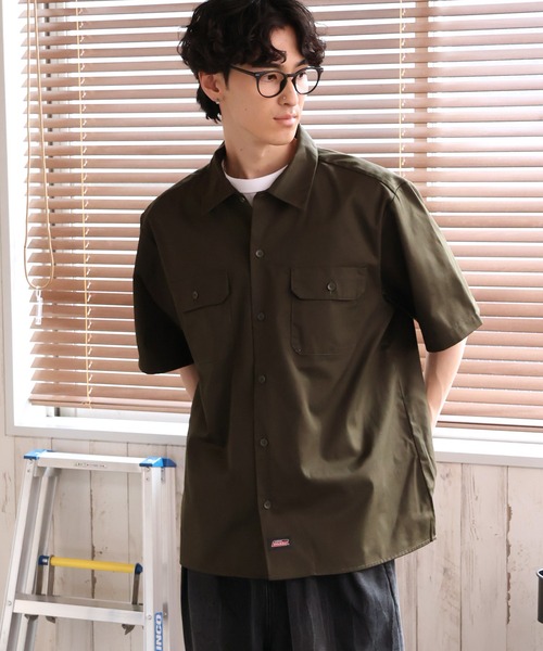 Dickies（ディッキーズ）の「【GENUINE DICKIES/ジェニュインディッキーズ】ツイル 半袖 ワークシャツ（シャツ/ブラウス・メンズ・チャコールグレー/ブラック/ベージュ/カーキ・XL/L/M）」の22枚目の写真