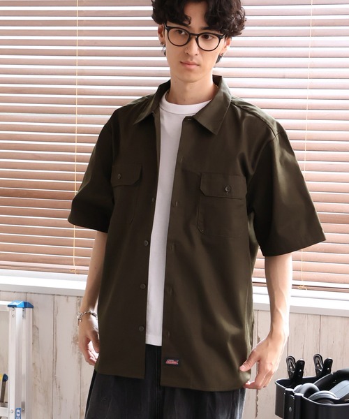 Dickies（ディッキーズ）の「【GENUINE DICKIES/ジェニュインディッキーズ】ツイル 半袖 ワークシャツ（シャツ/ブラウス・メンズ・チャコールグレー/ブラック/ベージュ/カーキ・XL/L/M）」の21枚目の写真
