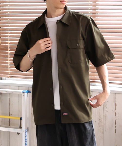Dickies（ディッキーズ）の「【GENUINE DICKIES/ジェニュインディッキーズ】ツイル 半袖 ワークシャツ（シャツ/ブラウス・メンズ・チャコールグレー/ブラック/ベージュ/カーキ・XL/L/M）」の20枚目の写真
