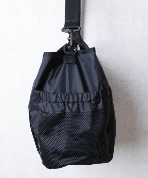 FREDRIK PACKERS(フレドリックパッカーズ)の「『FREDRIK PACKERS』マザーズバッグ 210D TIPI TOTE BAG 210デニール ティピ トートバッグ(トートバッグ・レディース・ベージュ/ブラック/チャコールグレー・FREE)」の18枚目の写真