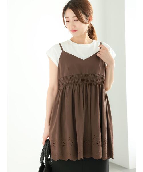 テチチ　スカラップ刺繍コットンキャミブラウス　オフ Te chichi（テチチ）の「スカラップ刺繍コットンキャミブラウス