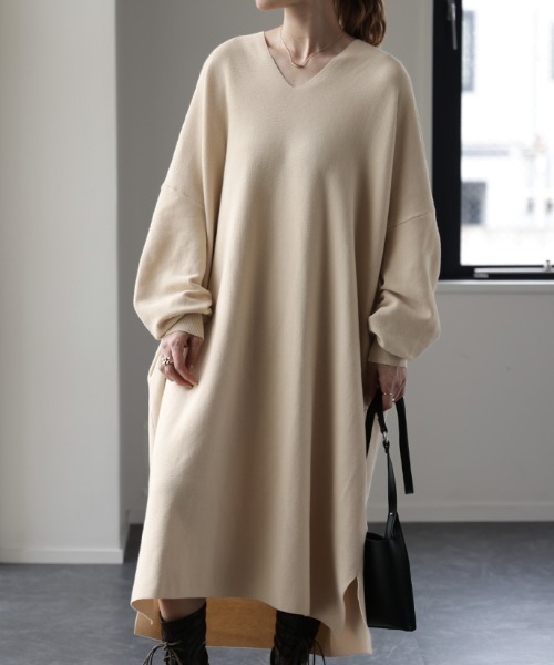 HUG.U（ハグユー）の「「コクーン型ワンピ」ニット（ワンピース・レディース・モカ/ブラック/ライトベージュ/スカイブルー/ペールイエロー/オレンジ・FREE）」の17枚目の写真