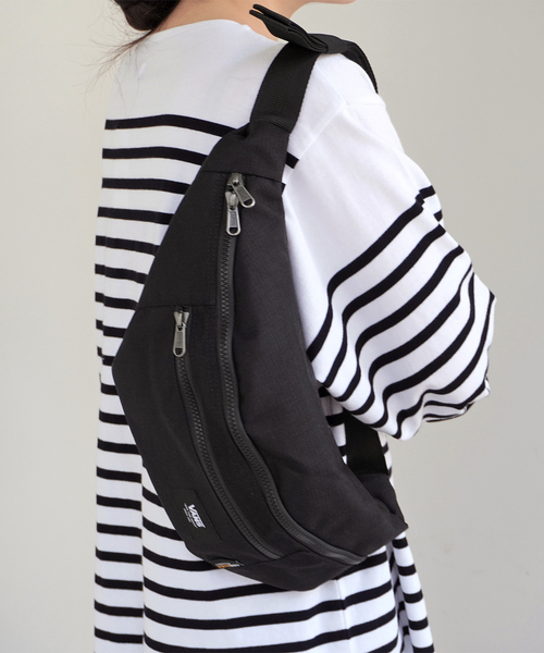 VANS / ヴァンズ】Cross Body Pack（ボディバッグ/ウエストポーチ
