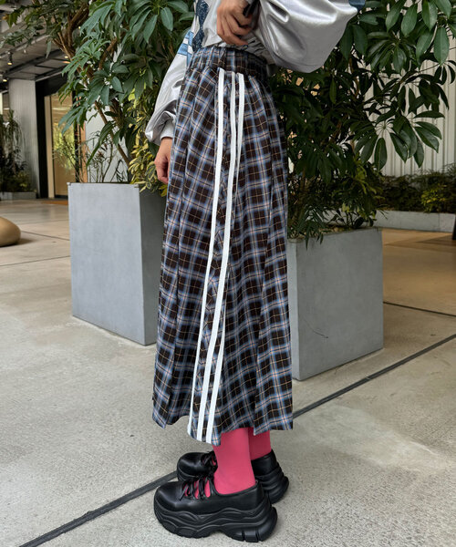 CIAOPANIC（チャオパニック）の「サイドラインプリーツミドルスカート（スカート・レディース・グレー/ネイビー・ONE SIZE）」の20枚目の写真