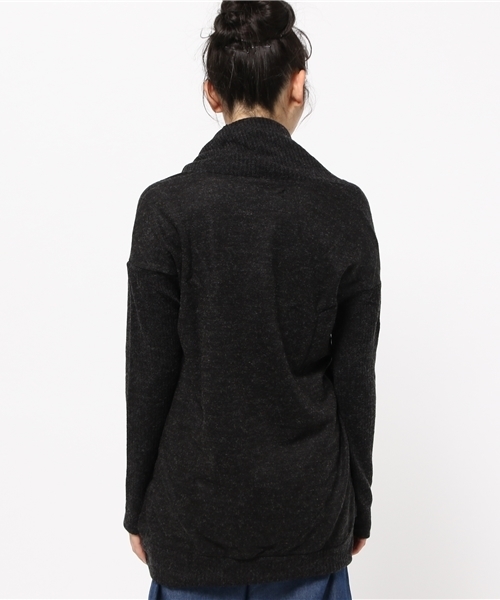 SIMONE LIST（シモーヌリスト）の「オフタートルプルオーバー（Tシャツ/カットソー・レディース・グレー/チャコールグレー・38）」の5枚目の写真