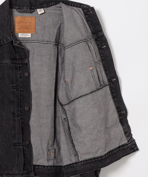 Levi's（リーバイス）の「限定展開 Levi's/リーバイス TYPE I トラッカージャケット ブラック STONEWASH / TYPE ⅠTRUCKER-BLK / A3174-0000（ブルゾン・メンズ・ブラック・LARGE/X-LARGE/MEDIUM/SMALL）」の14枚目の写真