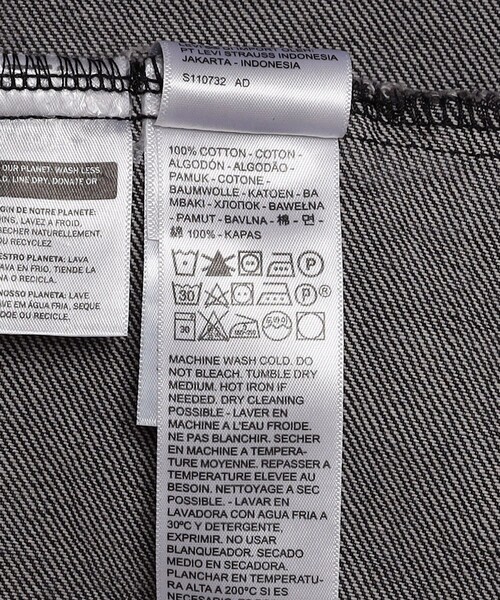 Levi's（リーバイス）の「限定展開 Levi's/リーバイス TYPE I トラッカージャケット ブラック STONEWASH / TYPE ⅠTRUCKER-BLK / A3174-0000（ブルゾン・メンズ・ブラック・LARGE/X-LARGE/MEDIUM/SMALL）」の15枚目の写真