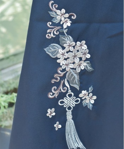 axes femme（アクシーズファム）の「ジャスミン刺繍スカート（スカート・レディース・ワイン/ブルーグリーン/ネイビー・FREE）」の6枚目の写真