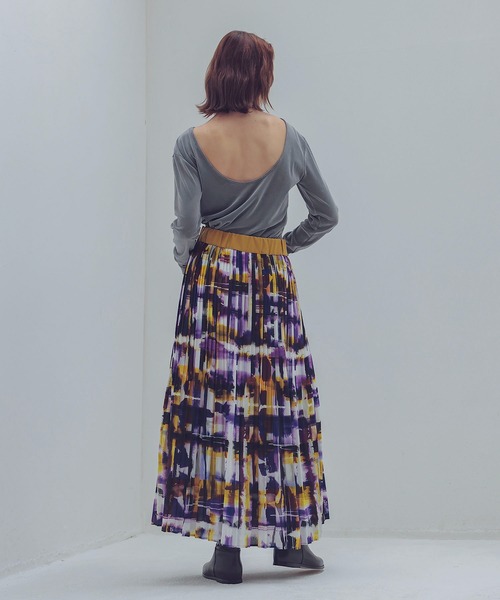 STUMBLY（スタンブリー）の「STUMBLY / Belted Pleats Skirt(ベルト付きチェック柄プリーツスカート)（スカート・レディース・パープル・36）」の9枚目の写真