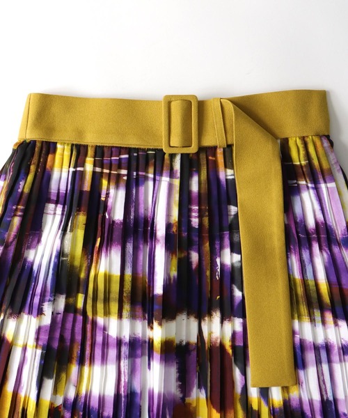 STUMBLY（スタンブリー）の「STUMBLY / Belted Pleats Skirt(ベルト付きチェック柄プリーツスカート)（スカート・レディース・パープル・36）」の10枚目の写真