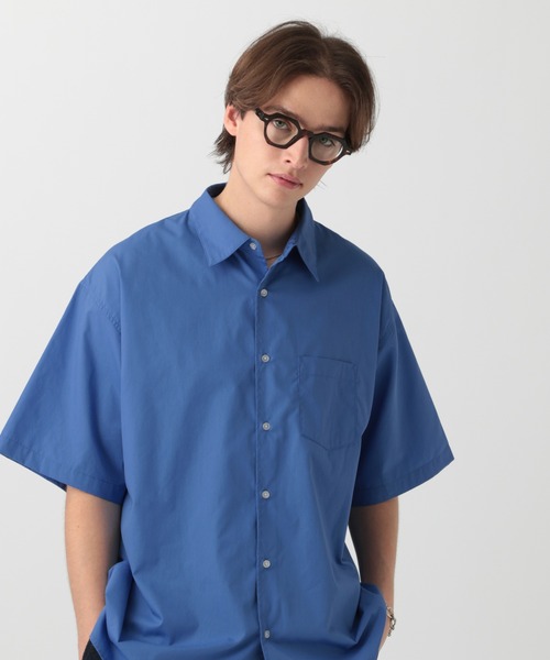 LURAKU（ルラク）の「【LURAKU】Half Sleeve Regular Collar Shirt - ルーズ半袖レギュラーカラーシャツ（シャツ/ブラウス・メンズ・ブルー/ライトベージュ/ストライプ・LARGE/MEDIUM/SMALL）」の16枚目の写真
