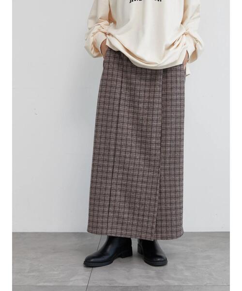 Samansa Mos2 blue（サマンサモスモスブルー）の「チェック柄カットジャカードナロースカート（スカート・レディース・モカ/ブラック/ブラウン/チャコールグレー・F）」の8枚目の写真
