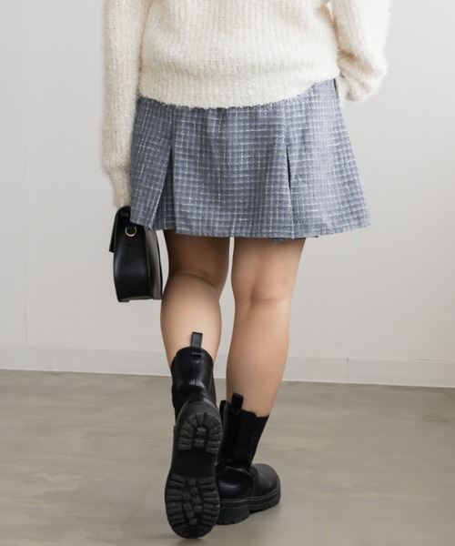 CLETTE(クレット)の「パールボタンツイードミニスカート(スカート・レディース・ピンク/ブルー/ブラック・3L/4L/LL)」の9枚目の写真