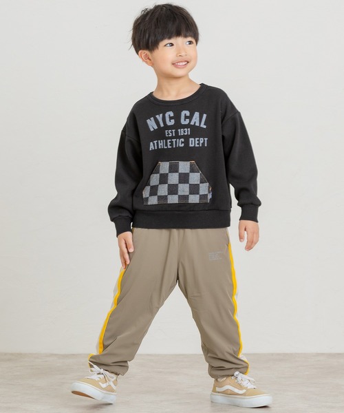 DILASH(ディラッシュ)の「ナイロンストレッチラインパンツ(デニムパンツ・キッズ・ブラック/ベージュ・90/100/110/120/130/140)」の2枚目の写真