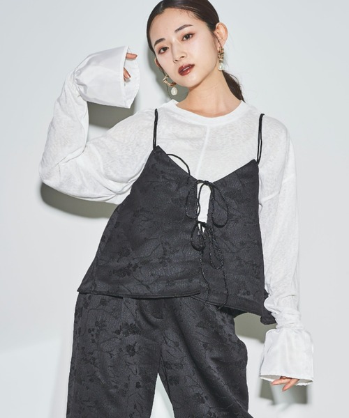 tarin arin(タリンアリン)の「【150㎝前後の小柄さんサイズ】ラッフルスリーブシアーTシャツ(Tシャツ/カットソー・レディース・チャコールグレー/ホワイト・S/M)」の1枚目の写真