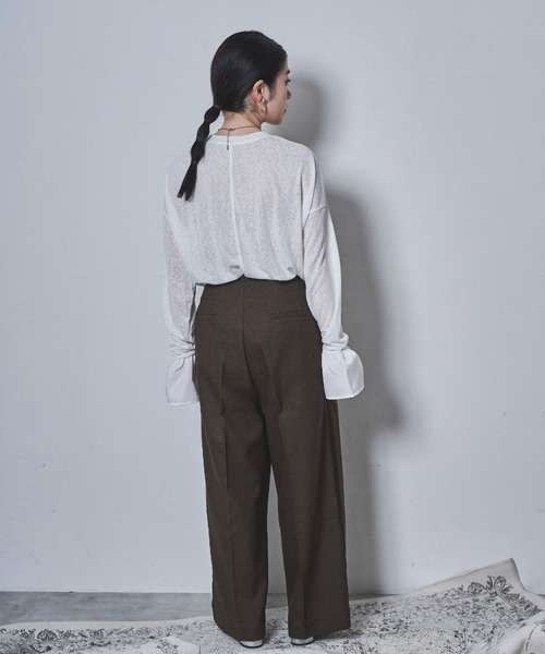 tarin arin(タリンアリン)の「【150㎝前後の小柄さんサイズ】ラッフルスリーブシアーTシャツ(Tシャツ/カットソー・レディース・チャコールグレー/ホワイト・S/M)」の7枚目の写真