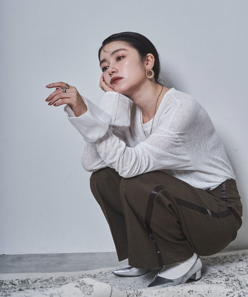tarin arin(タリンアリン)の「【150㎝前後の小柄さんサイズ】ラッフルスリーブシアーTシャツ(Tシャツ/カットソー・レディース・チャコールグレー/ホワイト・S/M)」の8枚目の写真