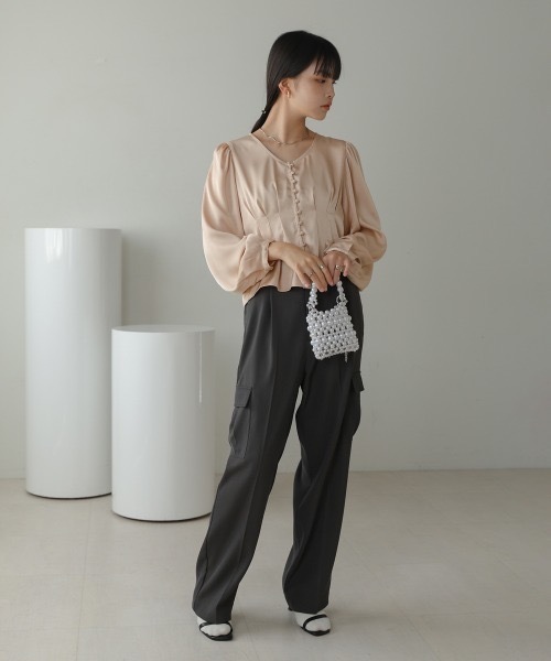 Bab(バブ)の「ウエストタックペプラムブラウス(シャツ/ブラウス・レディース・ピンク/アイボリー/モカ・M)」の19枚目の写真
