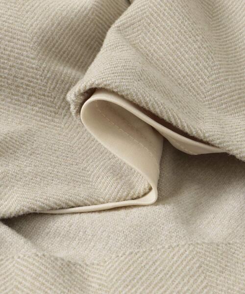 URBAN RESEARCH DOORS(アーバンリサーチドアーズ)の「ヘリンボーンピンタックイージーパンツ(その他パンツ・レディース・チャコールグレー/ベージュ・MEDIUM)」の22枚目の写真