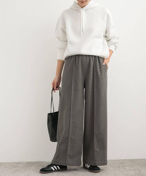 URBAN RESEARCH DOORS（アーバンリサーチドアーズ）の「ヘリンボーンピンタックイージーパンツ（その他パンツ・レディース・チャコールグレー/ベージュ・MEDIUM）」の19枚目の写真