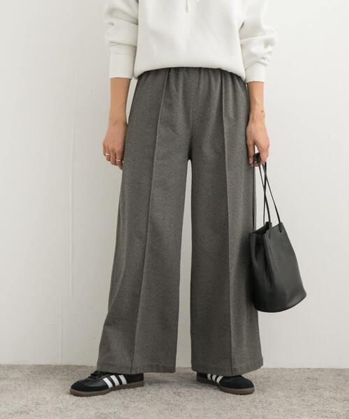 URBAN RESEARCH DOORS（アーバンリサーチドアーズ）の「ヘリンボーンピンタックイージーパンツ（その他パンツ・レディース・チャコールグレー/ベージュ・MEDIUM）」の20枚目の写真