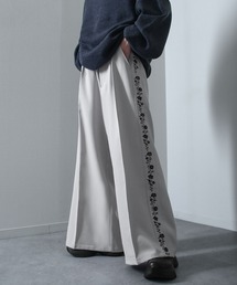 NILWAY | サイドライン 花刺繍 ワイドバギーフレアスラックス(スラックス)
