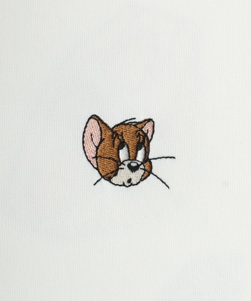 Tom&Jerry(トムアンドジェリー)の「Tom and Jerry/トムとジェリー オーバーサイズ ワンポイント刺繍 バックプリント スウェットトレーナー(スウェット・レディース・ブラック/オフホワイト/ダークブラウン/イエロー・L/M)」の16枚目の写真