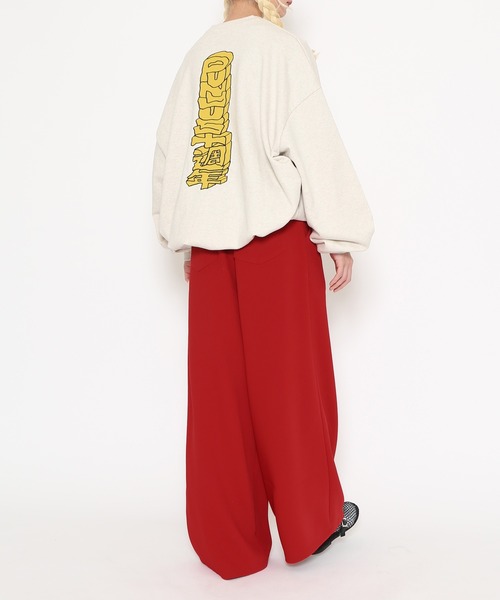 PUNYUS（プニュズ）の「PUNYUS 十週年ビッグスウェット（スウェット・レディース・スミクロ/オートミール/パープル・3/4）」の9枚目の写真