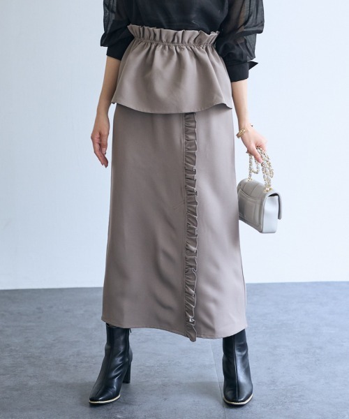 SMILE LAND（スマイルランド）の「２点セット（フリルビスチェ+スカート）＜大きいサイズ有＞【OtonaSMILE】（スカート・レディース・ブラック/グレー・4L/5L/LL/3L/M/L）」の2枚目の写真