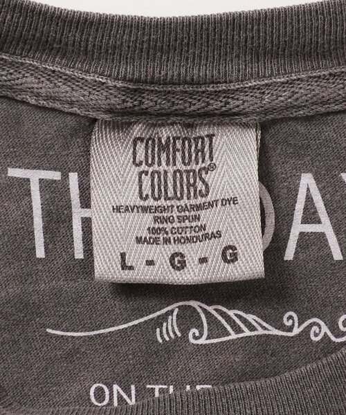 THE DAY ON THE BEACH（ザデイオンザビーチ）の「【THE DAY ON THE BEACH】カットオフTシャツ（Tシャツ/カットソー・レディース・ホワイト/グレー/ダークパープル/ブラック系その他/マルーン・FREE）」の7枚目の写真