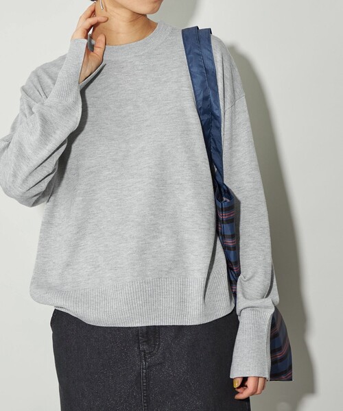 CITEN（シテン）の「＜CITEN＞エッセンシャルプレーンニット（ニット/セーター・レディース・ライトグレー/ライム/ダークグレー/ロイヤルブルー・FREE）」の2枚目の写真