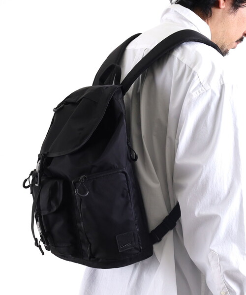 COOCO(クーコ)の「フロント3ポケットフラップBACKPACK/A4対応(バックパック/リュック・レディース・ブラウン/ブラック/グレー・FREE)」の1枚目の写真