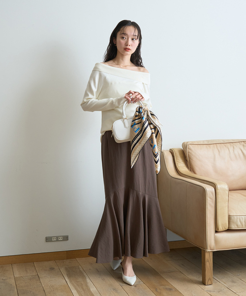 Rouge vif Anna(ルージュヴィフアンナ)の「切替マーメイドスカート(スカート・レディース・アイボリー/ブラウン/ブラック・36/38)」の9枚目の写真