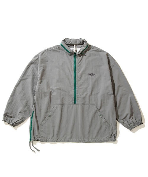 UMBRO NYLON PULL OVER JACKET（アンブロ ナイロン プルオーバー