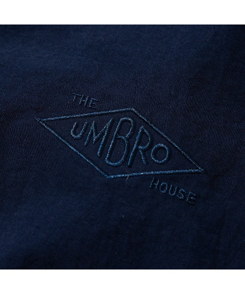 UMBRO(アンブロ)の「UMBRO NYLON PULL OVER JACKET(アンブロ ナイロン プルオーバー ジャケット)(ナイロンジャケット・メンズ・グレー/グリーン/ネイビー・LARGE)」の18枚目の写真