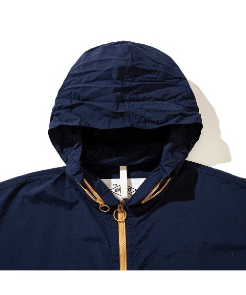UMBRO NYLON PULL OVER JACKET（アンブロ ナイロン プルオーバー