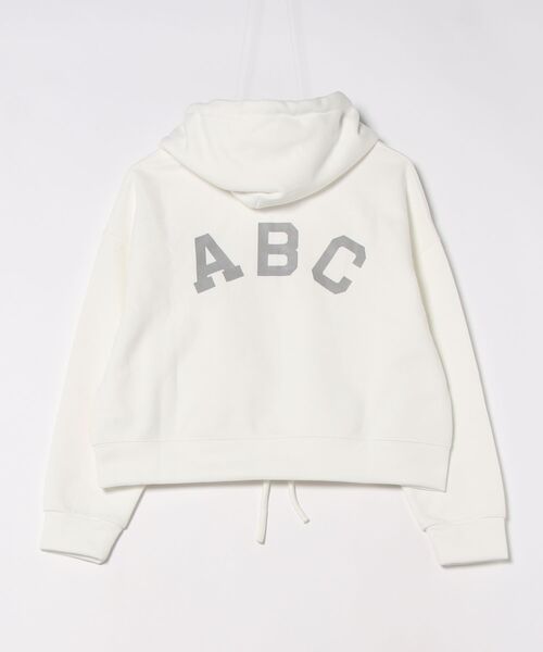 aimoha(アイモハ)の「「ABC」ロゴプリントフーディー(パーカー・レディース・ライトベージュ/ブラック/ワインレッド/ライトグレー/ホワイト・FREE)」の7枚目の写真