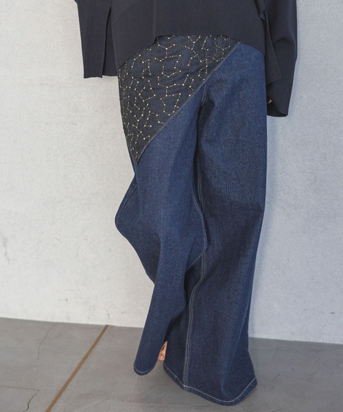 A part by（アパートバイ）の「フラワーシシュウマルチスカーフ（バンダナ/スカーフ・レディース・アイボリー/ブラック・FREE）」の5枚目の写真